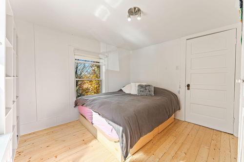 Logement - 964  - 966 Rue Du Sud, Cowansville, QC - Indoor Photo Showing Bedroom