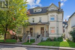 3 - 470 BESSERER STREET  Ottawa, ON K1N 6C3