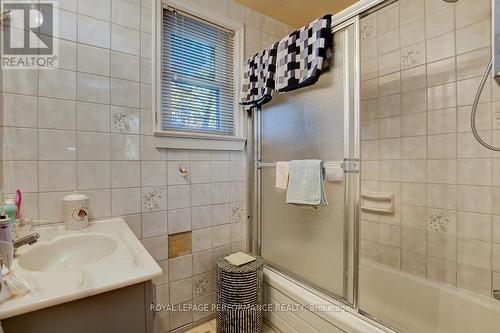 103 Glynn Avenue, Ottawa, ON - Indoor Photo Showing Bathroom