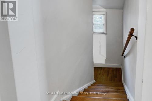 103 Glynn Avenue, Ottawa, ON - Indoor Photo Showing Other Room