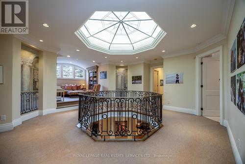 9 Seinecliffe Road, Markham, ON - Indoor Photo Showing Other Room