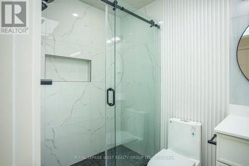 Main - 266A Kennedy Road, Toronto, ON - Indoor Photo Showing Bathroom