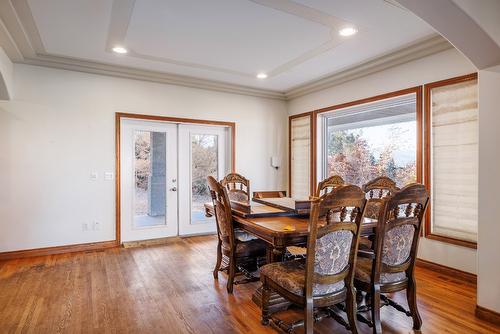 4323 Bedford Lane, Kelowna, BC - Indoor Photo Showing Dining Room