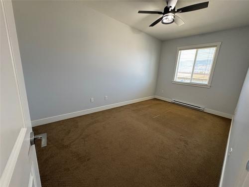 302-1701 Menzies Street, Merritt, BC - Indoor Photo Showing Other Room