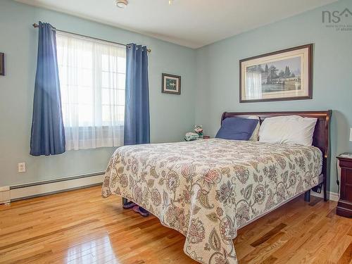 18 Jordan Street, New Minas, NS 