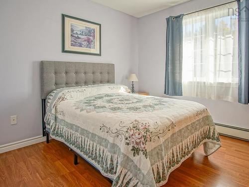 18 Jordan Street, New Minas, NS 