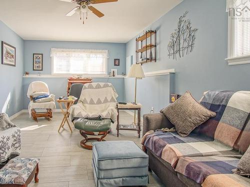 18 Jordan Street, New Minas, NS 