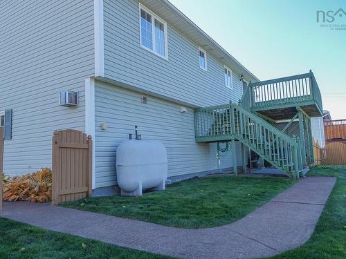 18 Jordan Street, New Minas, NS 