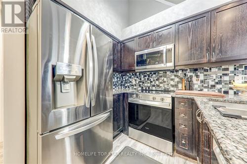 6 - 710 Neighbourhood Circle, Mississauga, ON - Indoor Photo Showing Kitchen