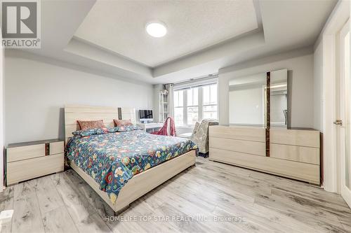 6 - 710 Neighbourhood Circle, Mississauga, ON - Indoor Photo Showing Bedroom