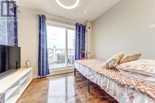 6 - 710 Neighbourhood Circle, Mississauga, ON - Indoor Photo Showing Bedroom