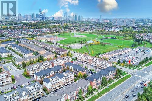 6 - 710 Neighbourhood Circle, Mississauga, ON - Outdoor With View