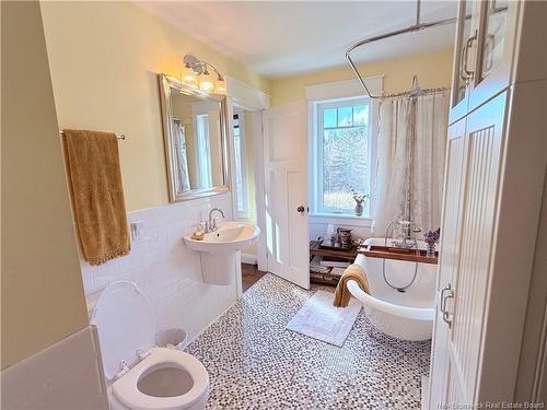 799 Back Greenfield Rd, Summerfield, NB 