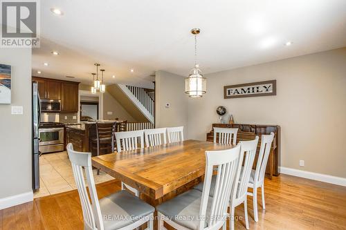 30 Brule Street, Penetanguishene, ON - Indoor Photo Showing Dining Room