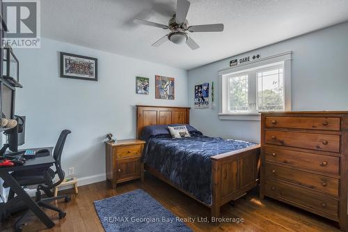 30 Brule Street, Penetanguishene, ON - Indoor Photo Showing Bedroom