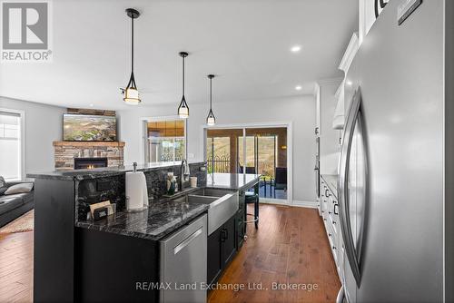 934 Old Durham Road, Brockton, ON - Indoor Photo Showing Kitchen With Fireplace With Double Sink With Upgraded Kitchen