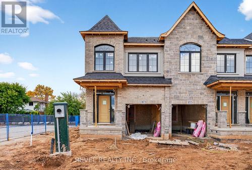 1 - 600 MAPLEHILL DRIVE  Burlington, ON L7N 2W3