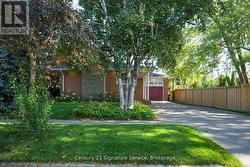 1602 CARLETTA DRIVE  Mississauga, ON L4X 1E5