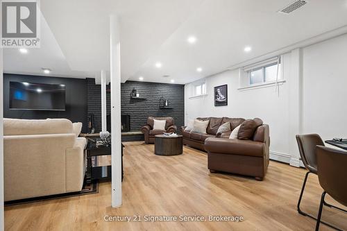 1602 Carletta Drive, Mississauga, ON - Indoor