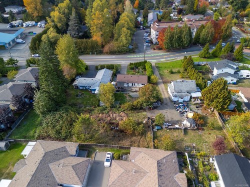 1360 Cumberland Rd, Courtenay, BC 