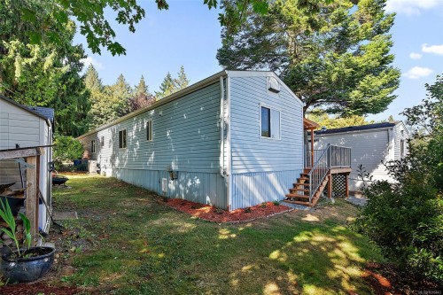 204-2779 Stautw Rd, Central Saanich, BC 