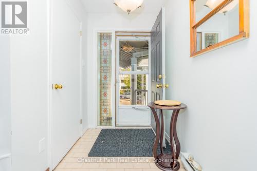 Front entrance foyer - 97 - 18 Ramblings Way, Collingwood, ON - Indoor Photo Showing Other Room