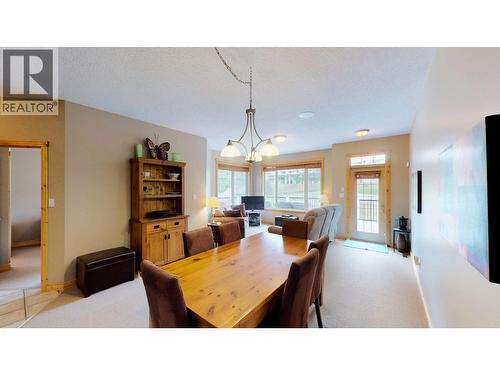 4886 Ridge Road, Radium Hot Springs, BC - Indoor Photo Showing Dining Room