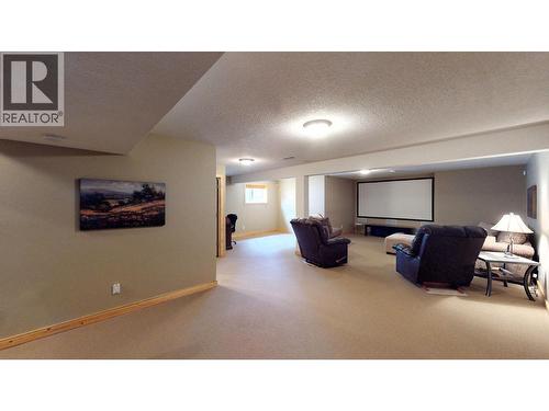 4886 Ridge Road, Radium Hot Springs, BC - Indoor