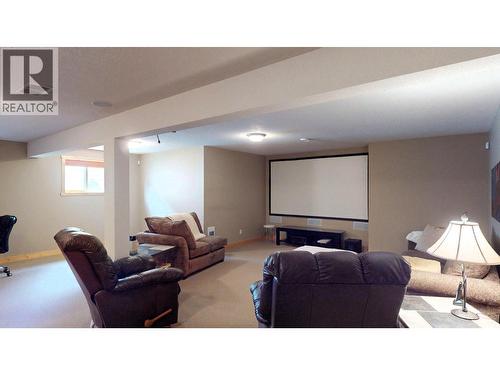 4886 Ridge Road, Radium Hot Springs, BC - Indoor