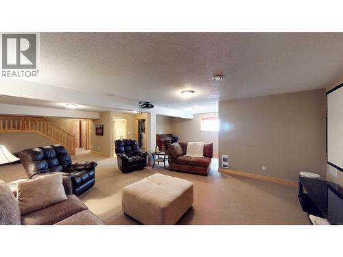 4886 Ridge Road, Radium Hot Springs, BC - Indoor Photo Showing Other Room