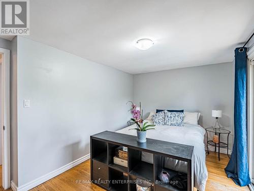 637 Artreva Crescent, Burlington, ON - Indoor