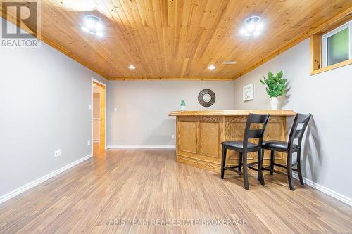 21 Maryjane Road, Tiny, ON - Indoor Photo Showing Other Room