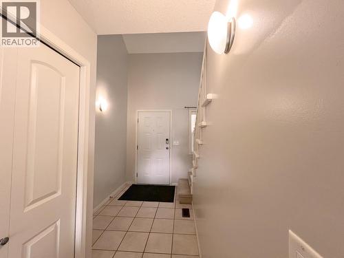1945 Grasslands Boulevard Unit# 2, Kamloops, BC - Indoor Photo Showing Other Room