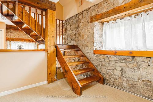 110 Freelton Road, Hamilton, ON 