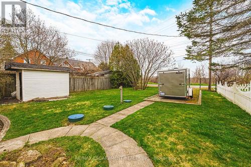 110 Freelton Road, Hamilton, ON 