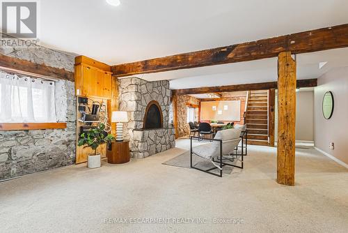 110 Freelton Road, Hamilton, ON 