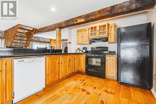 110 Freelton Road, Hamilton, ON 