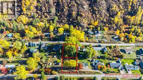 2073 Raspberry Road, Robson, BC 