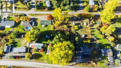 2073 Raspberry Road, Robson, BC 