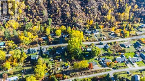 2073 Raspberry Road, Robson, BC 