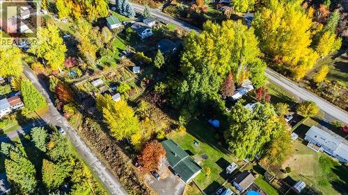 2073 Raspberry Road, Robson, BC 