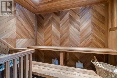 1476 Carmen Drive, Mississauga, ON - Indoor Photo Showing Other Room