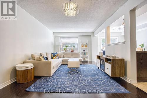 2 - 25 Ivybridge Drive, Hamilton, ON - Indoor