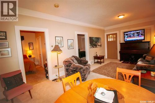 515 1St Street E, Shaunavon, SK - Indoor Photo Showing Other Room