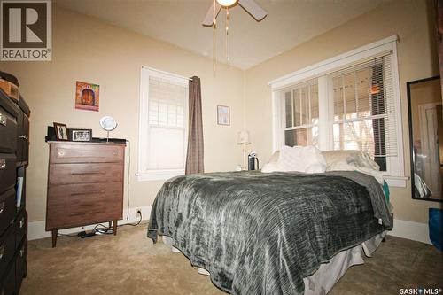 515 1St Street E, Shaunavon, SK - Indoor Photo Showing Bedroom
