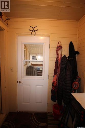 515 1St Street E, Shaunavon, SK - Indoor