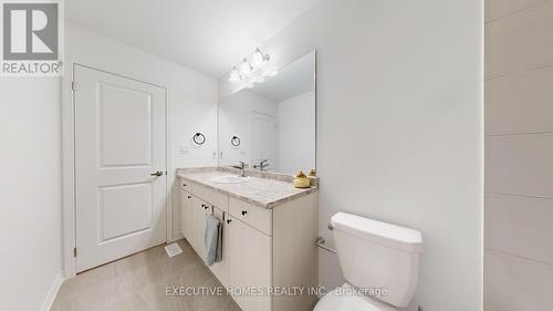 2885 Foxden Square, Pickering, ON - Indoor Photo Showing Bathroom
