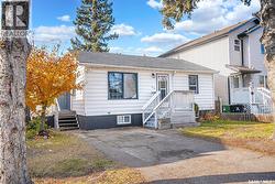 349 V AVENUE S  Saskatoon, SK S7M 3E4