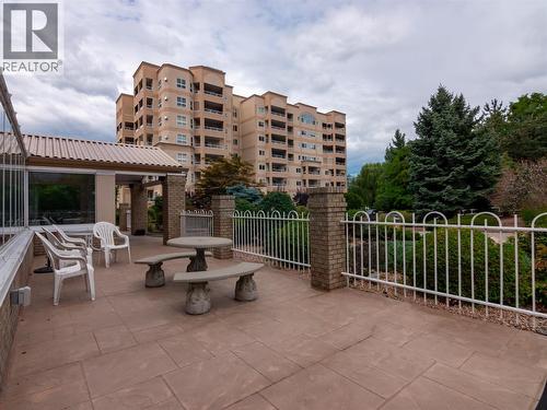 2255 Atkinson Street Unit# 301, Penticton, BC - Outdoor