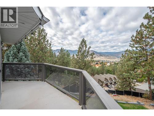 138 Evergreen Crescent, Penticton, BC - Outdoor